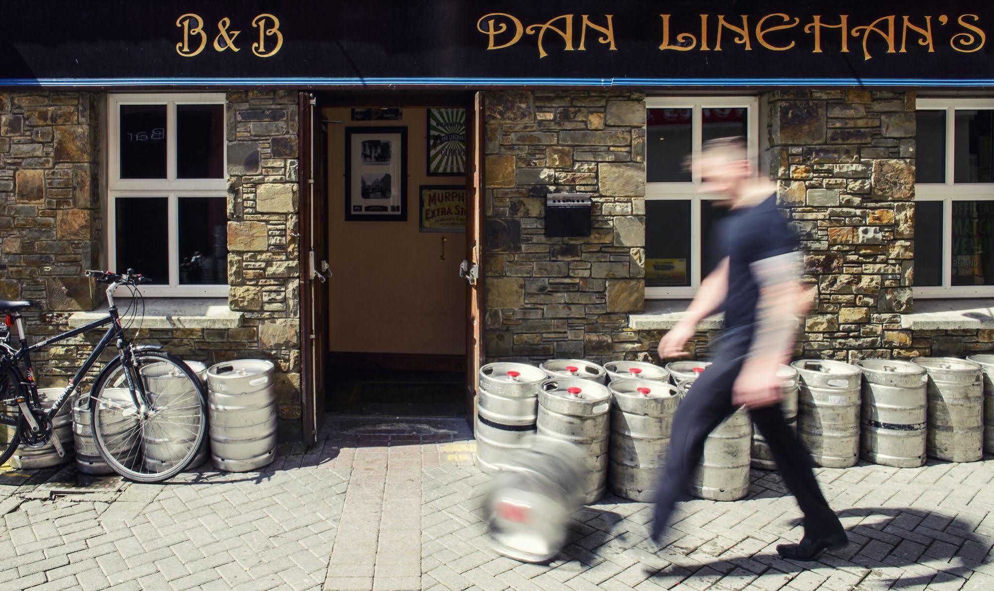 Dan Linehan'S B&B Killarney Exterior photo